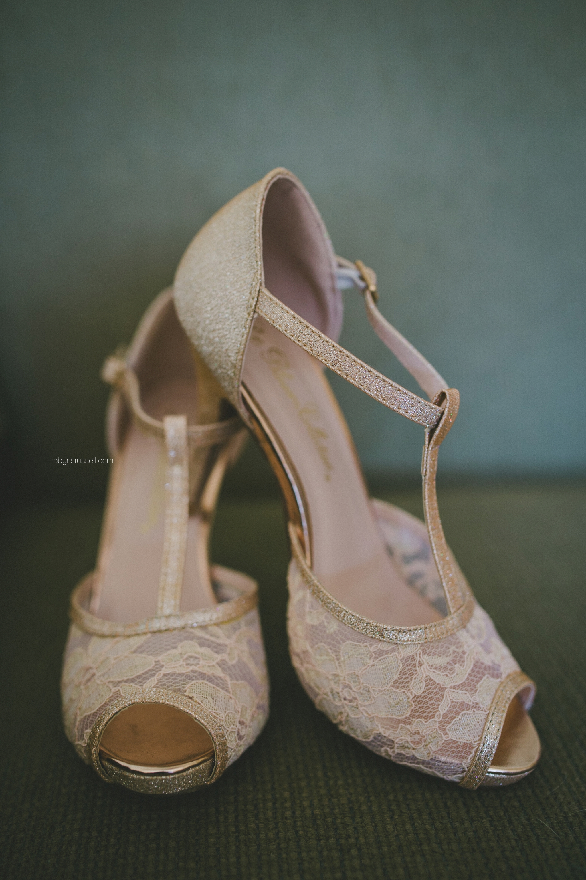 11-bridal-shoes.jpg