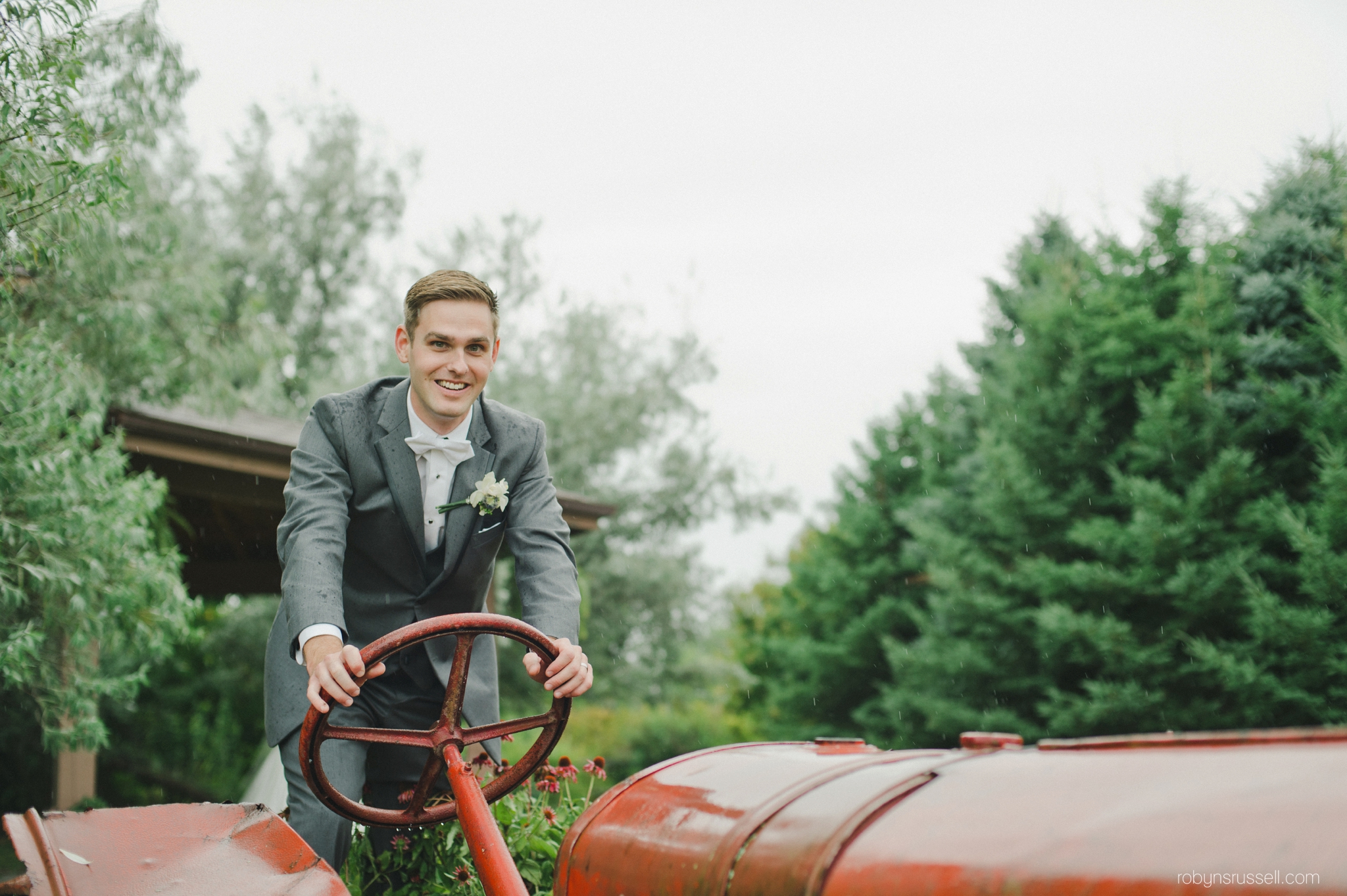 0510-groom-portrait-kurtz-orchard-truck.jpg