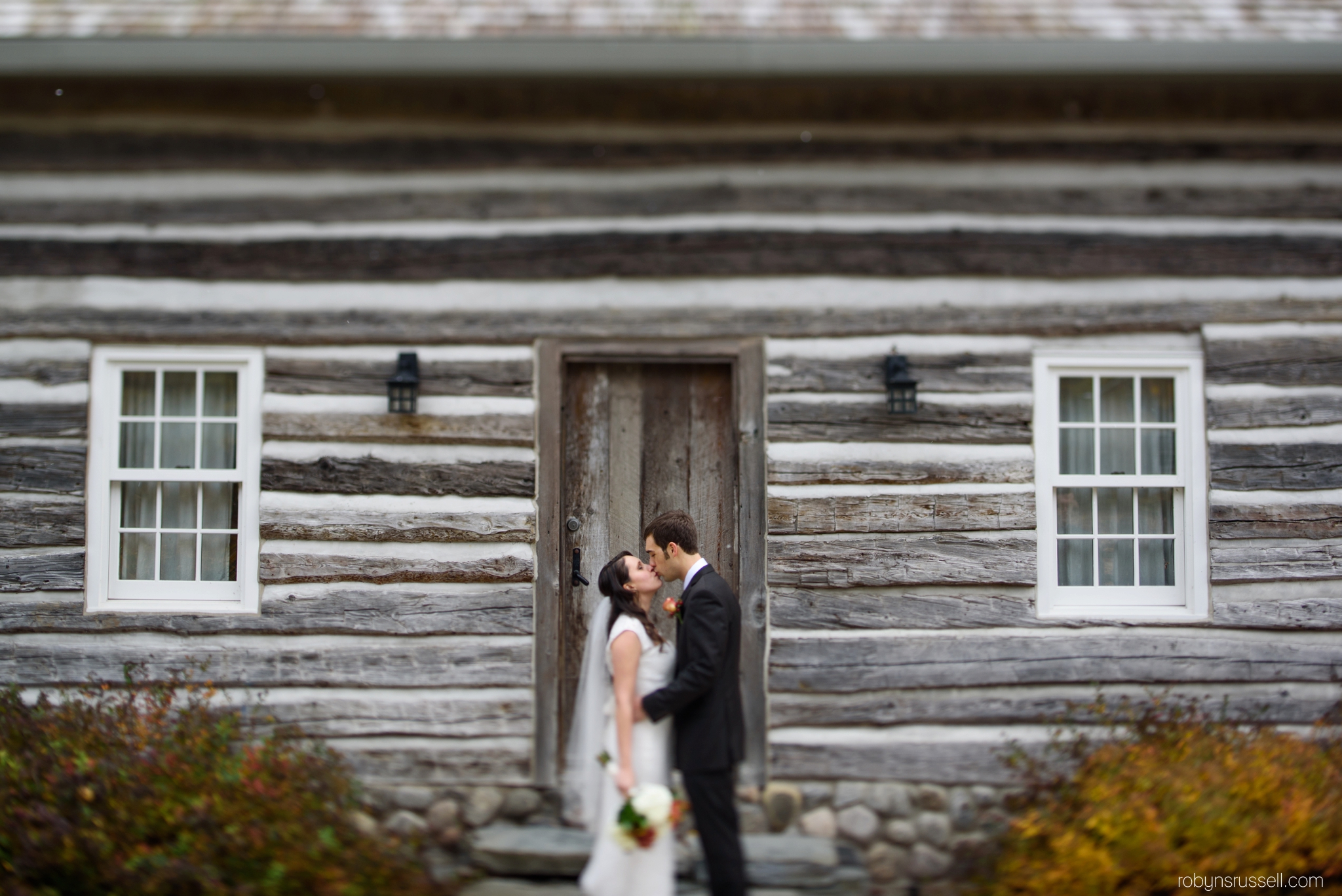 26-bride-and-groom-at-bradley-house-bridal-portraits-mississauga.jpg