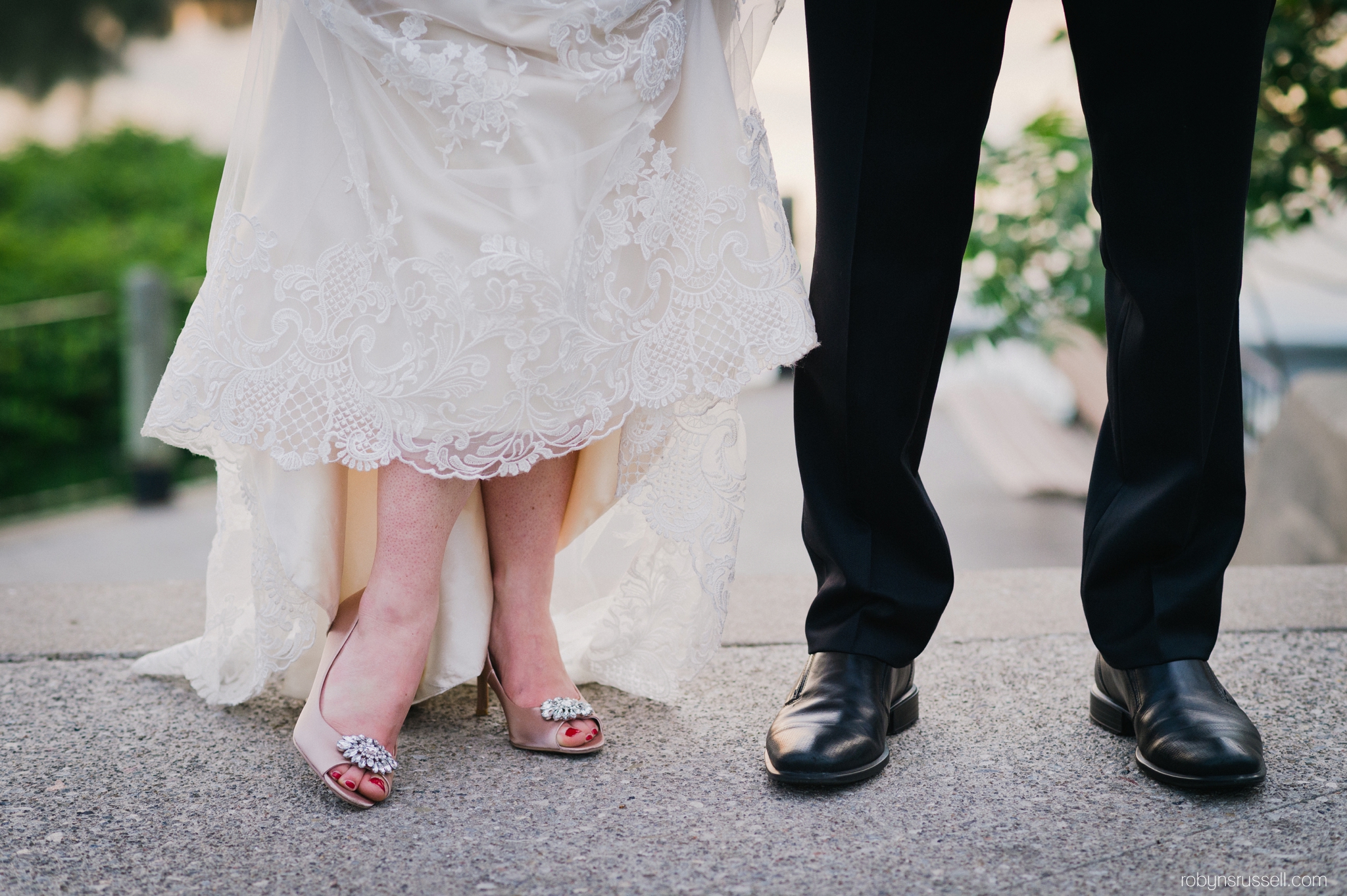 50-shoe-shot-wedding-at-cambridge-mill.jpg