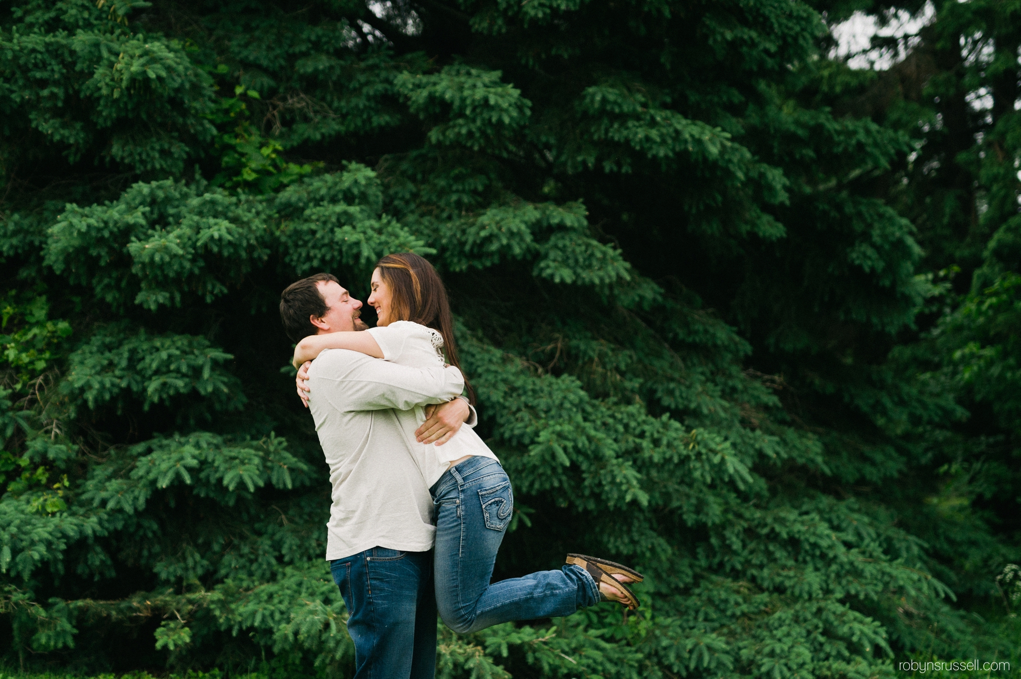 8-engagement-session-at-kelso-park.jpg